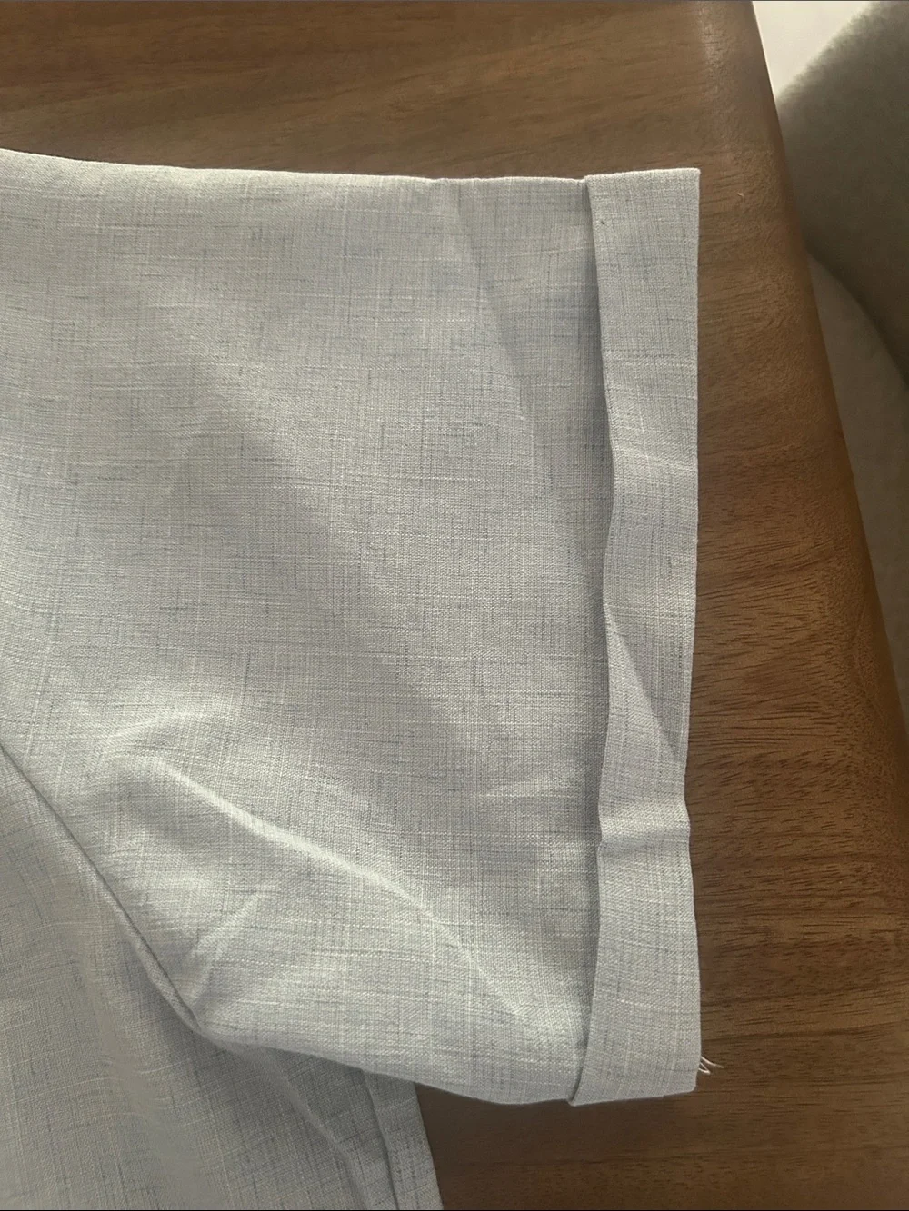 Men's Light Gray Short-Sleeve Casual Button-Down Shirt - Picture 8 of 9